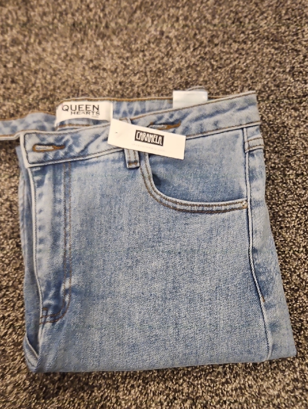 Queen Hearts Light Blue High-Rise Women's Jeans